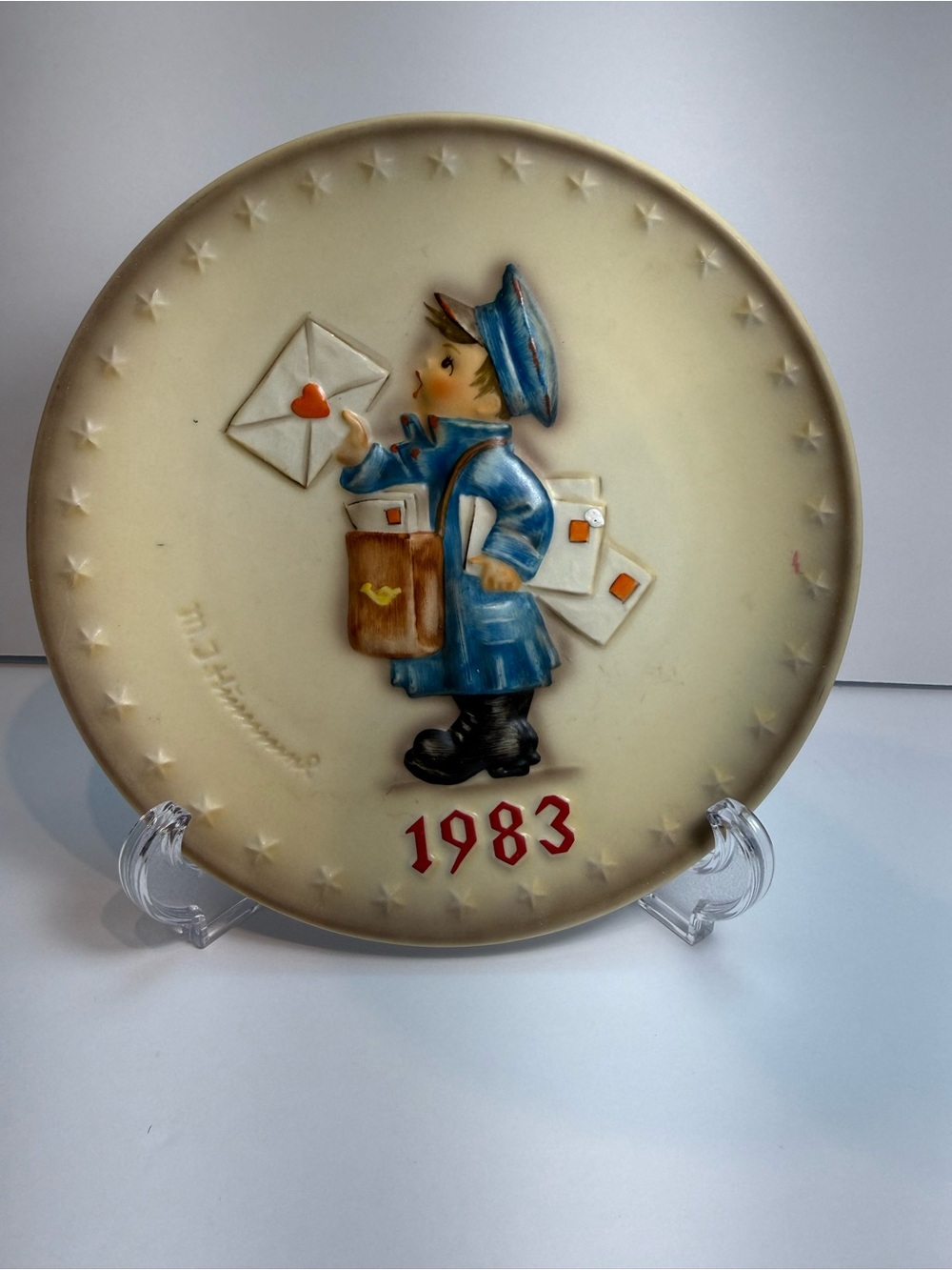 M.I. Hummel 1983 13th Annual Plate Hum 276 Hand Painted Porcelain West Germany